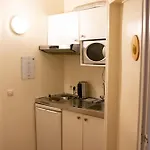 La Ferme De L'hosté Bed & Breakfast 2*