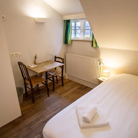 La Ferme De L'hosté Bed and breakfast 2*