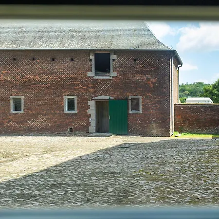 La Ferme De L'hoste Bed & Breakfast 2*