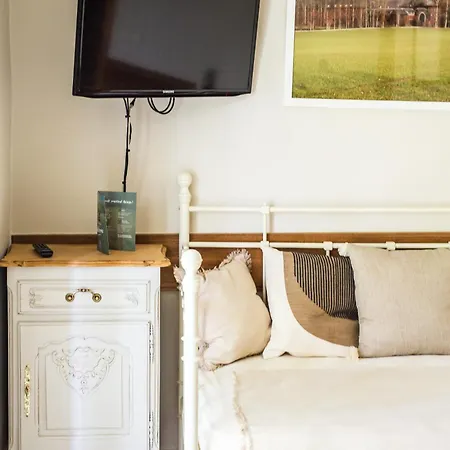 Bed & Breakfast La Ferme De L'hoste