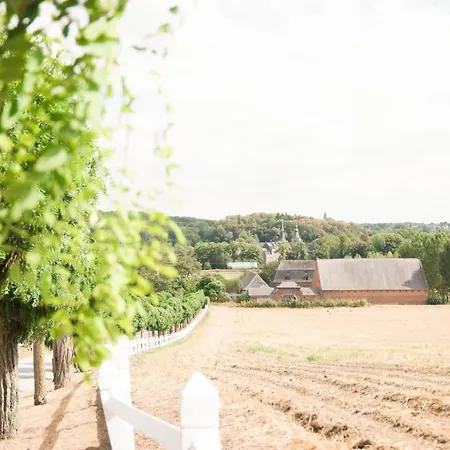 Bed & Breakfast La Ferme De L'hoste