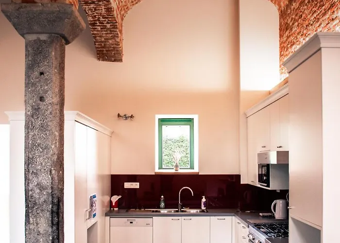 Bed and Breakfast La Ferme De L'hoste