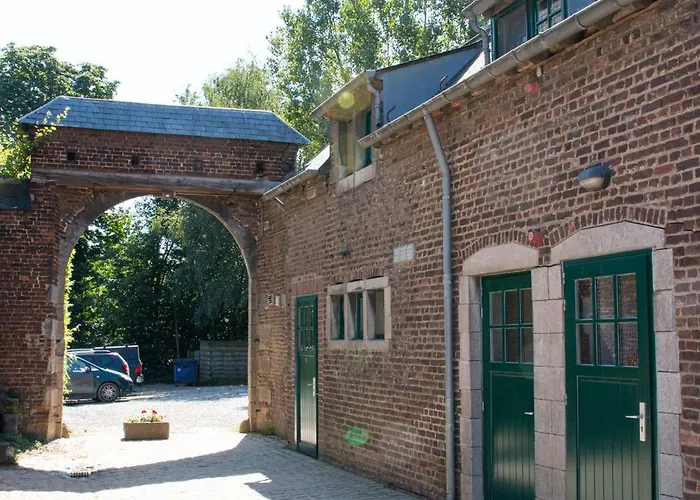 Bed and Breakfast La Ferme De L'hoste