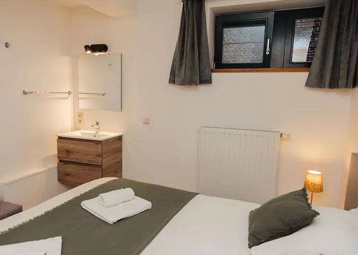 La Ferme De L'hoste 2*